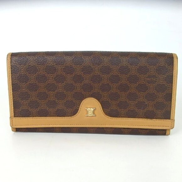 Authentic CELINE Macadam Wallets leather Women [Used] - Picture 1 of 15